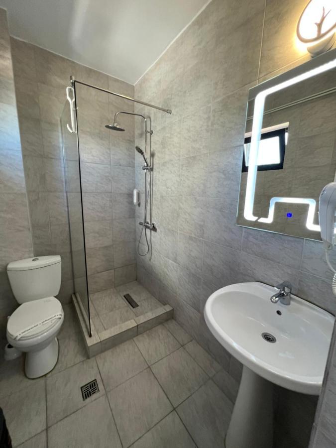 Hotel Ama World Constanta Ngoại thất bức ảnh