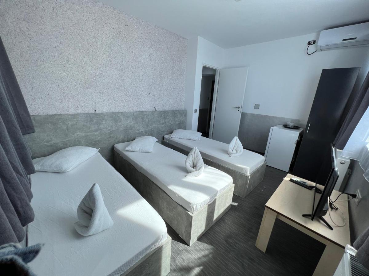 Hotel Ama World Constanta Ngoại thất bức ảnh
