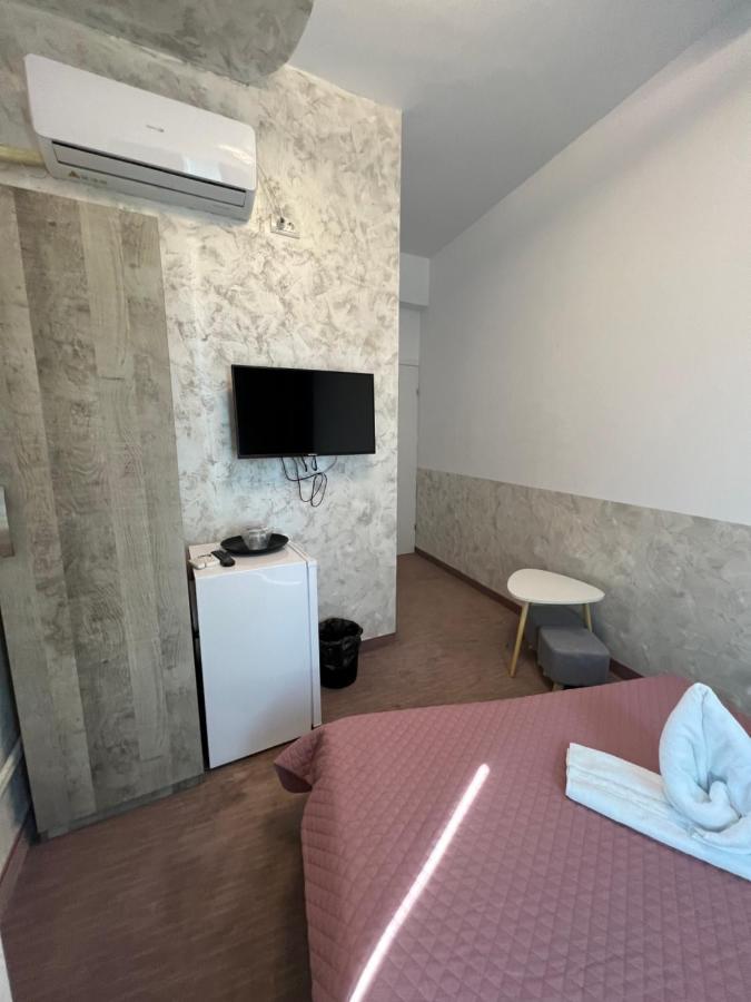 Hotel Ama World Constanta Ngoại thất bức ảnh